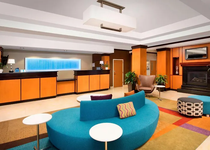 Fairfield Inn & Suites-Washington Dc